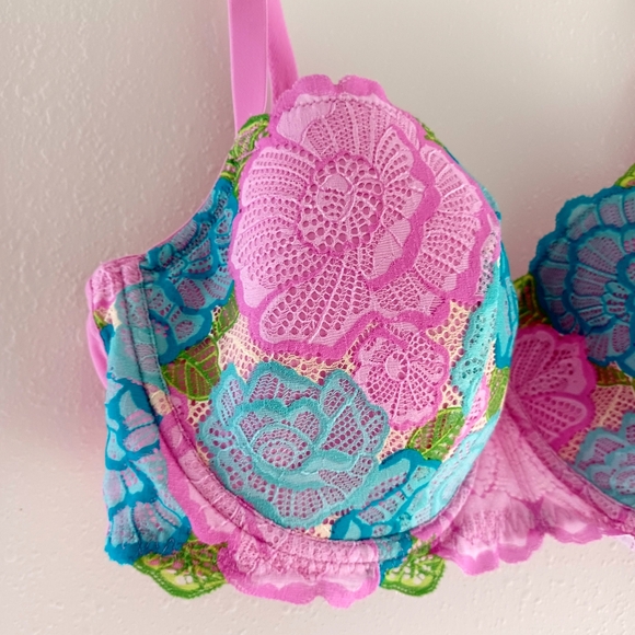 Colorful Embroidered Lace Underwire Bra, Size 38DD - Picture 4 of 14
